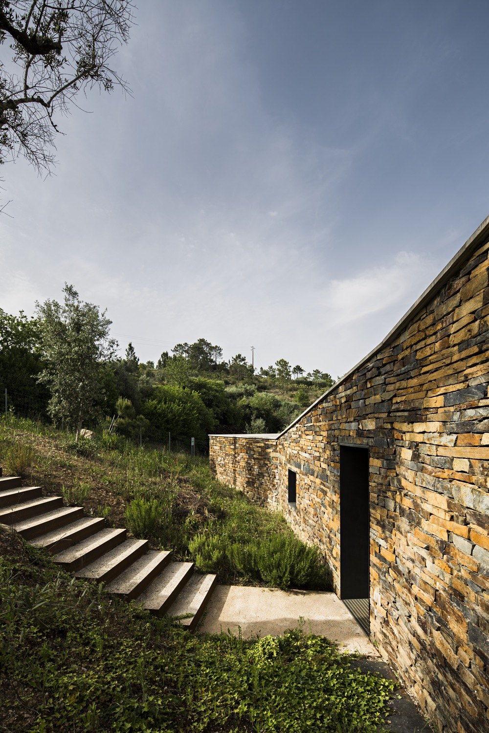 House No. 4 — Gateira