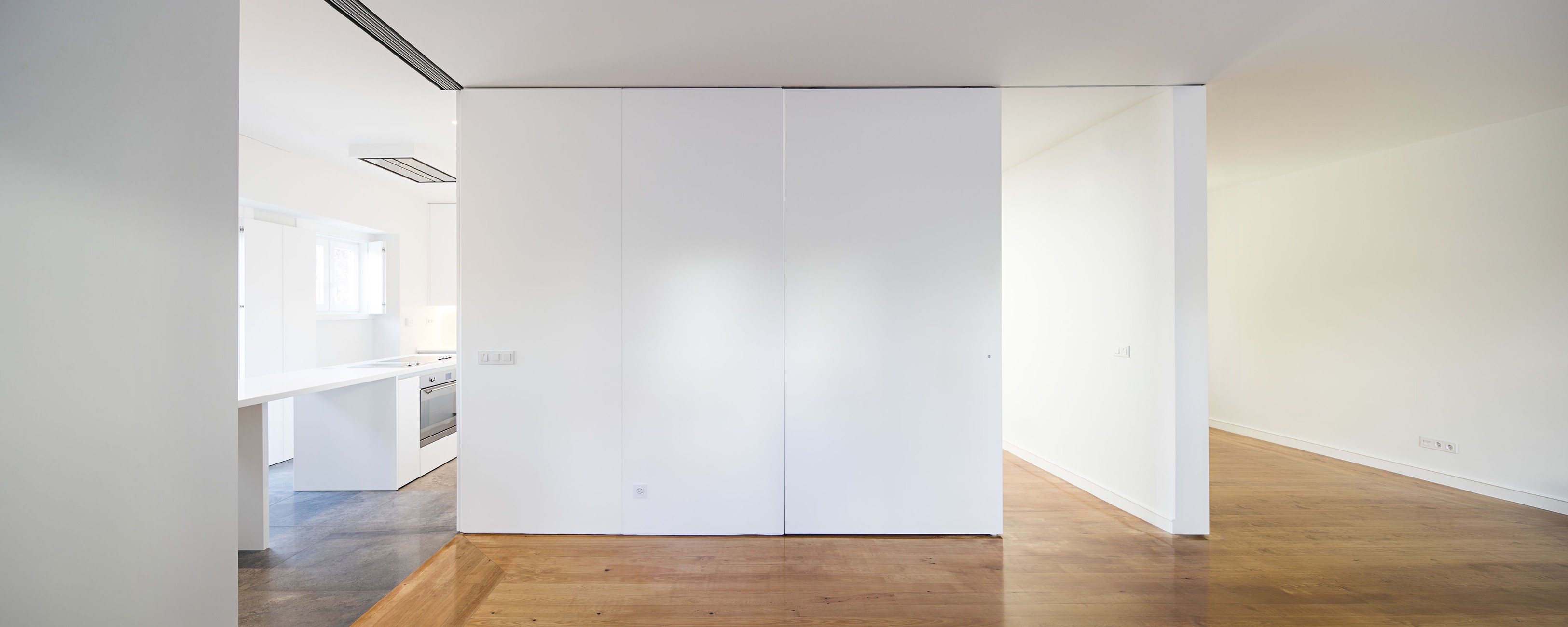 House No. 6 —  Restelo