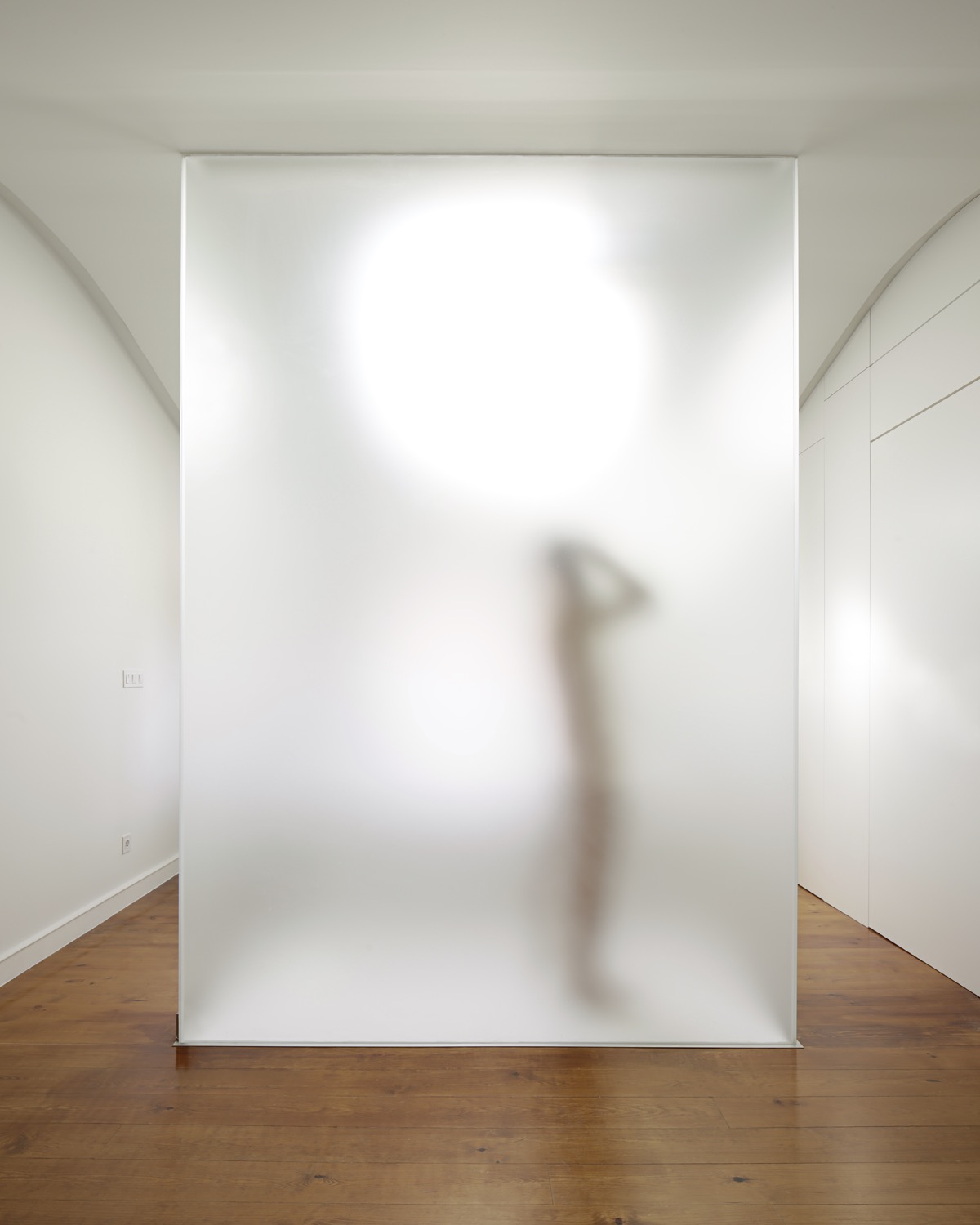 House No. 6 —  Restelo