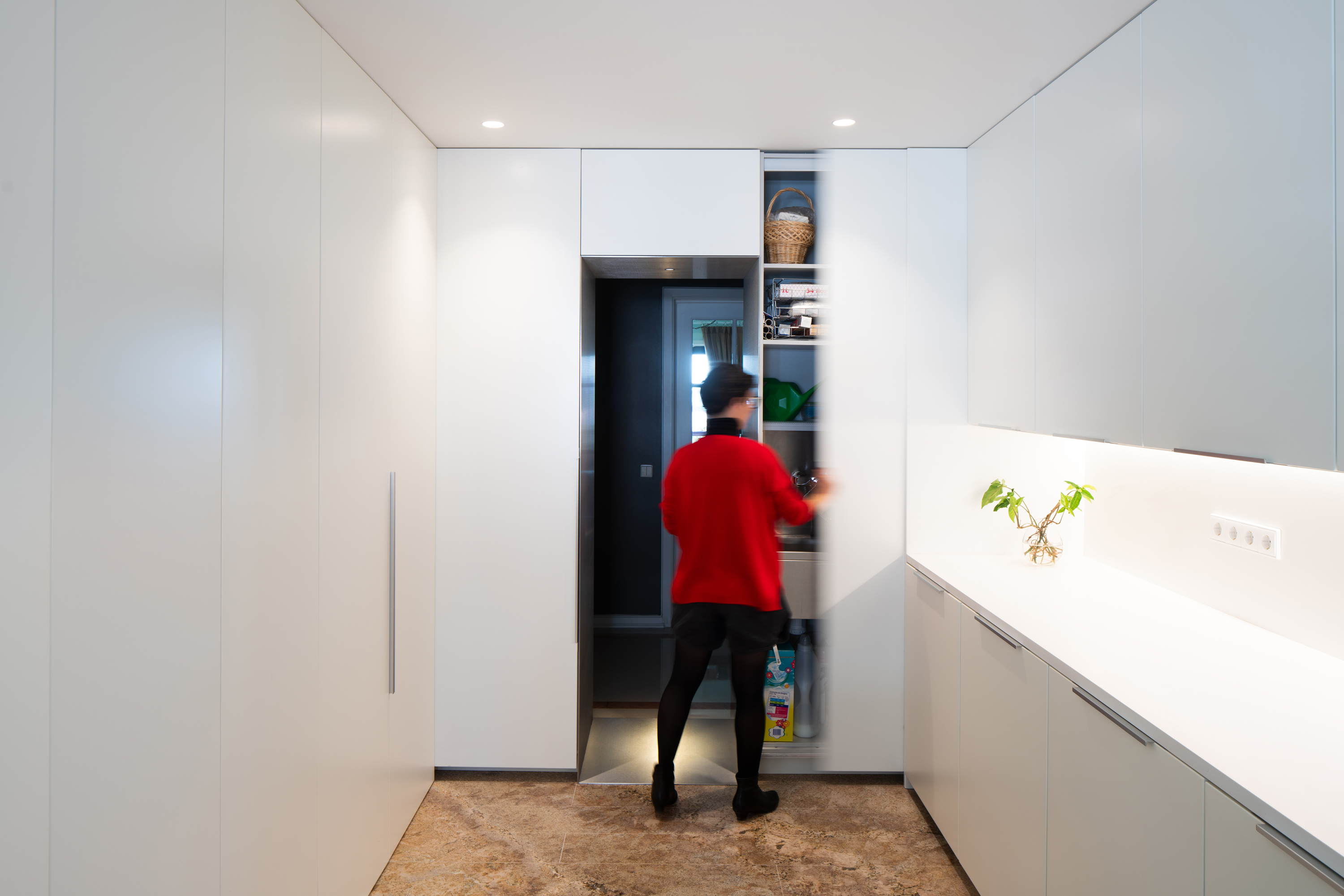 Apartment No. 9 —  Sete Rios