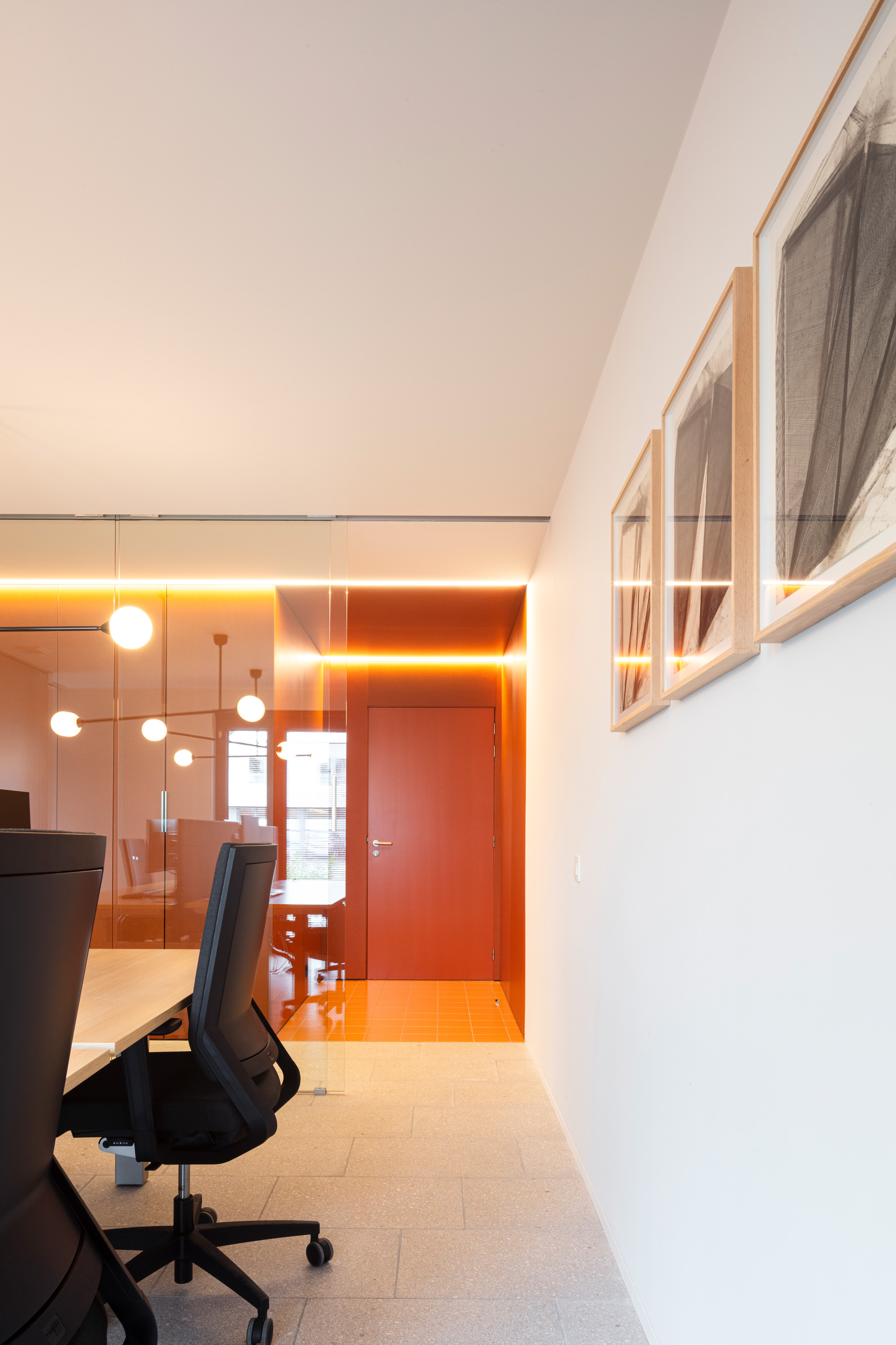 Office No. 1 —  Limburg