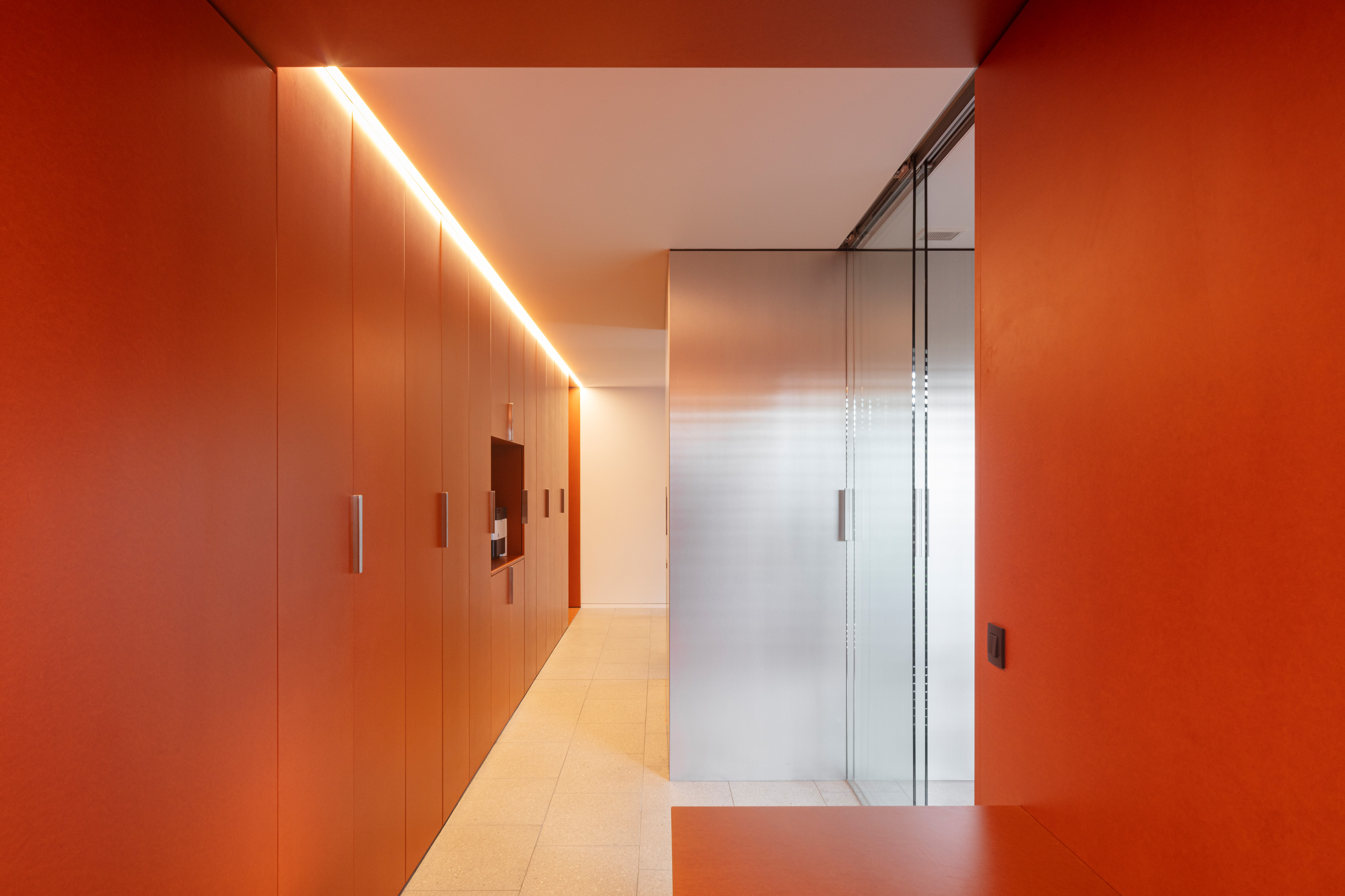 Office No. 1 —  Limburg