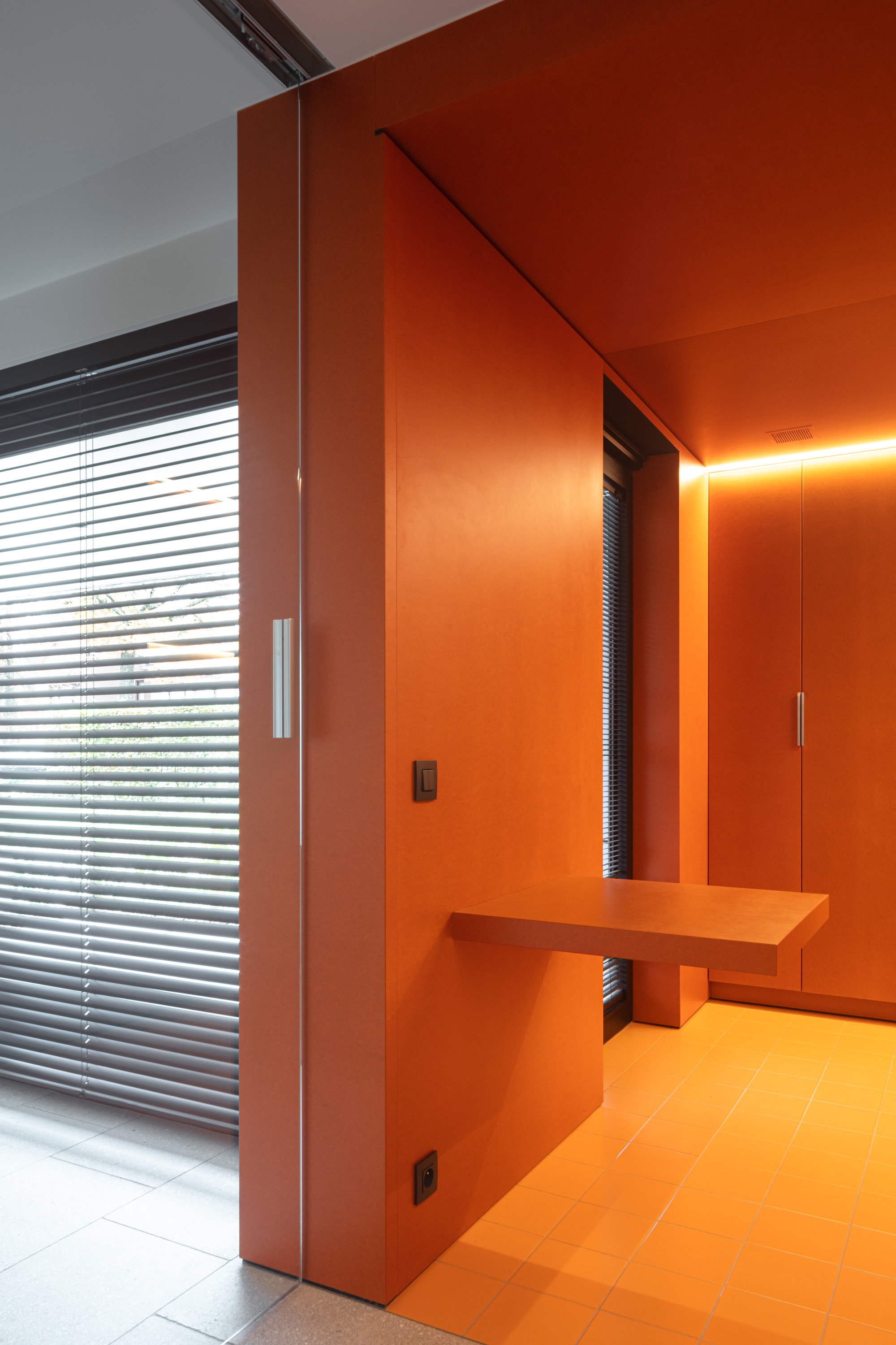 Office No. 1 —  Limburg
