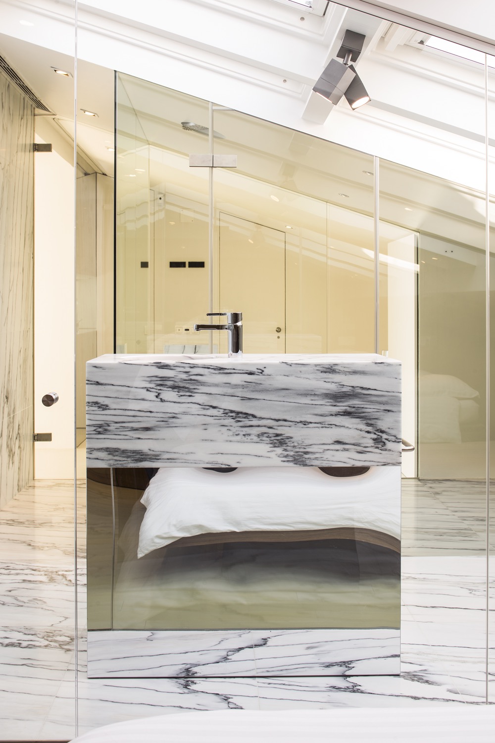 Apartment No. 3 —  Liberdade